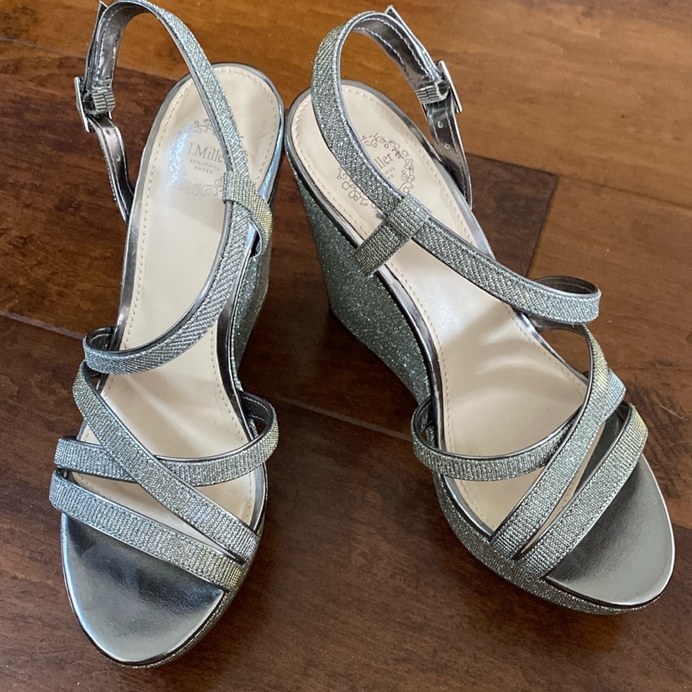 I. Miller Valoy Steel Wedges
